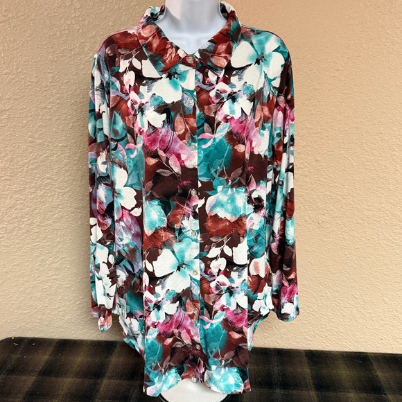 LuLaRoe Tops - 4/$15 LuLaRoe Floral Blouse - Teal, Pink